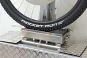Schwalbe Rocket Ron Super Race Addix Speed 2.35 2024